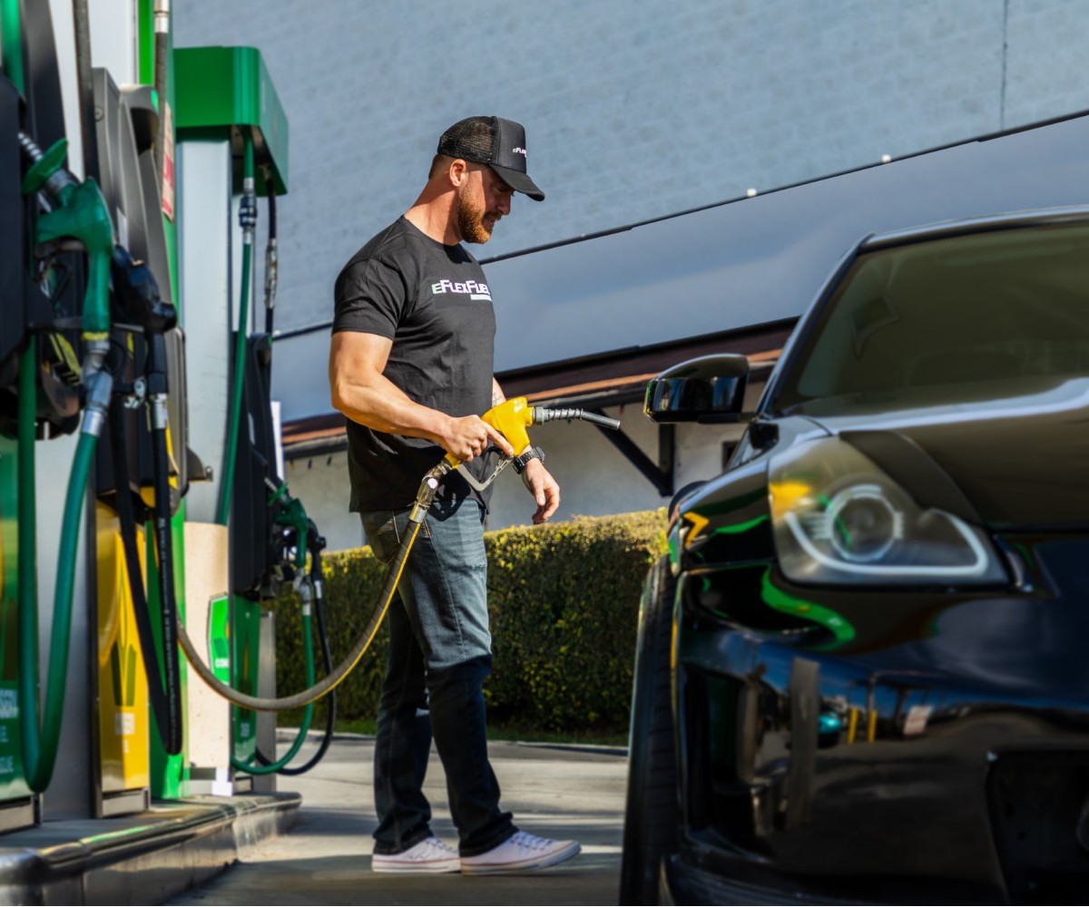 E85 refuel at the station